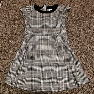 Girls plaid dress size 10 youth